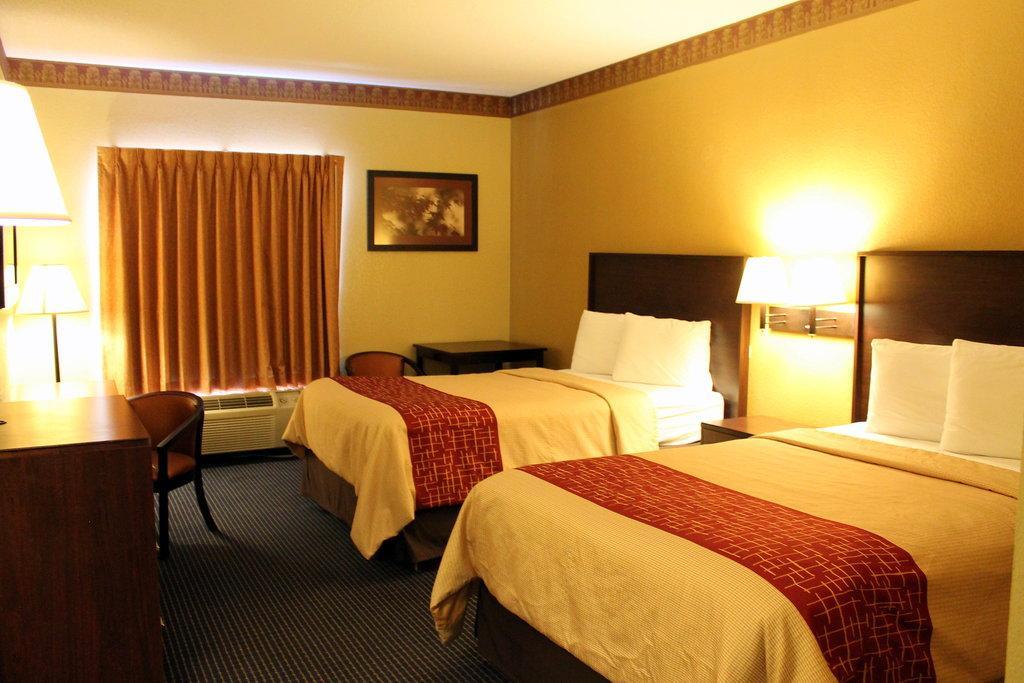 Red Roof Inn Atlanta Southeast Стокбридж Экстерьер фото