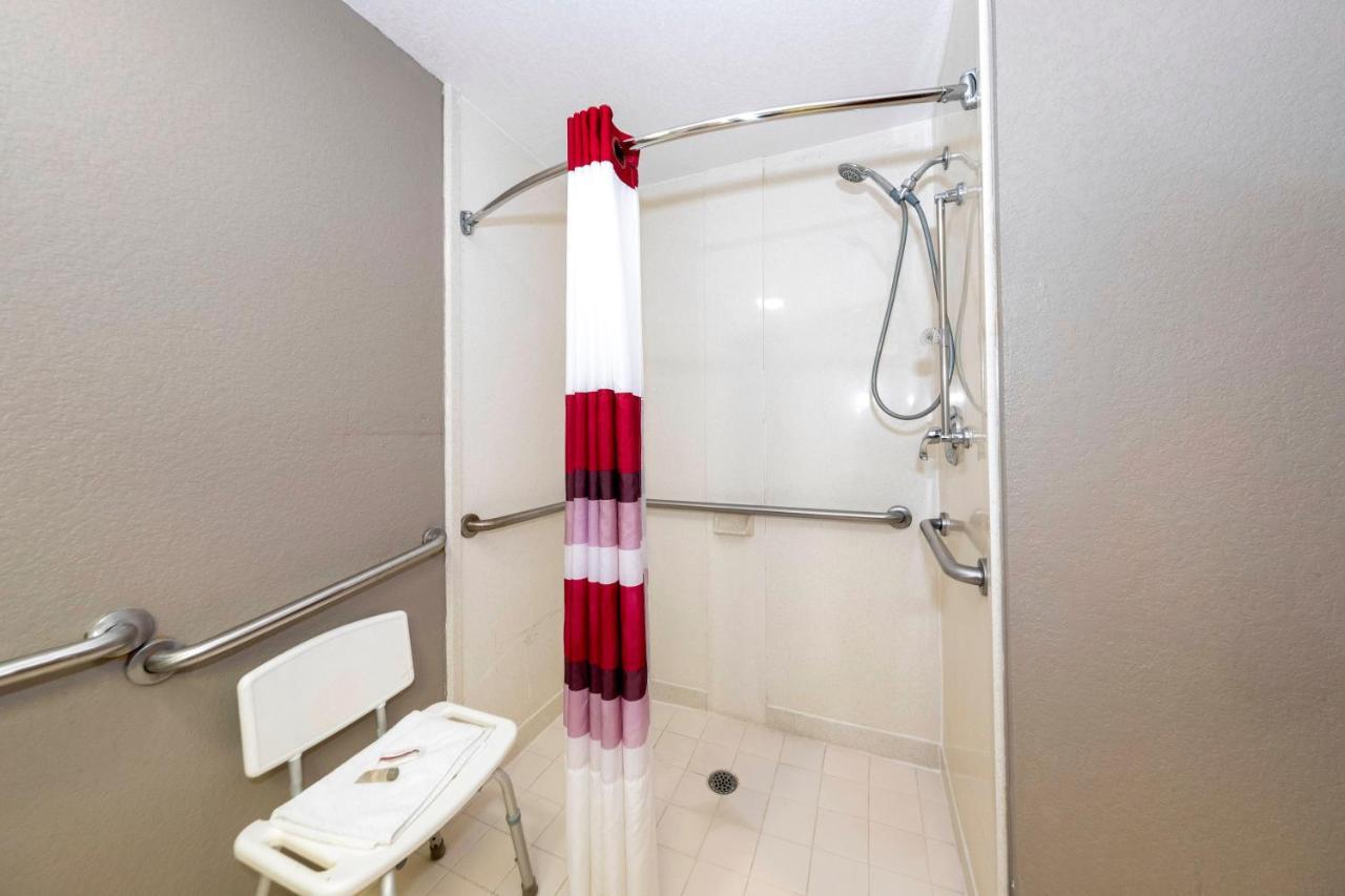 Red Roof Inn Atlanta Southeast Стокбридж Экстерьер фото