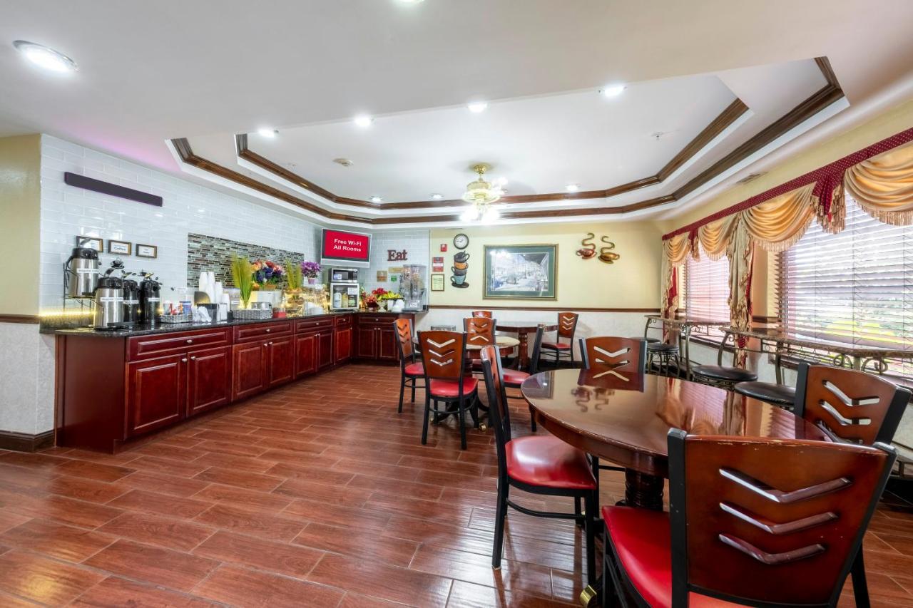 Red Roof Inn Atlanta Southeast Стокбридж Экстерьер фото